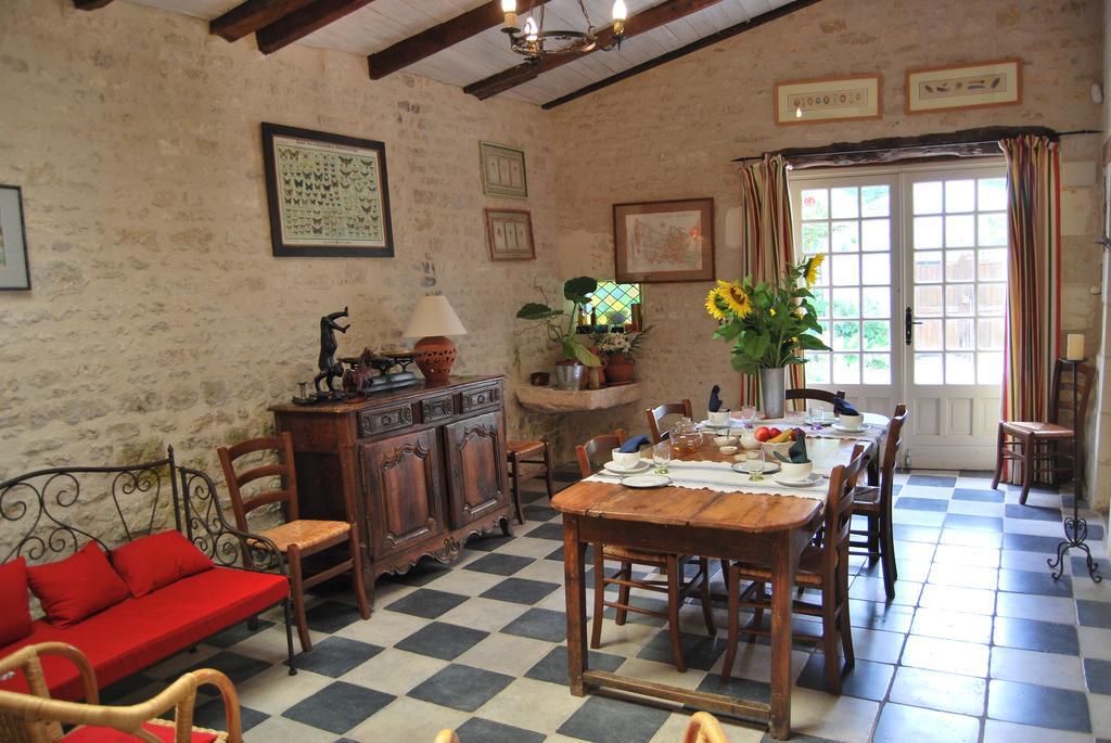 מלון Thairé Les Jardins Saint Leonard מראה חיצוני תמונה