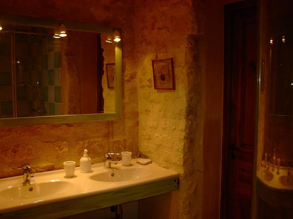 מלון Thairé Les Jardins Saint Leonard מראה חיצוני תמונה